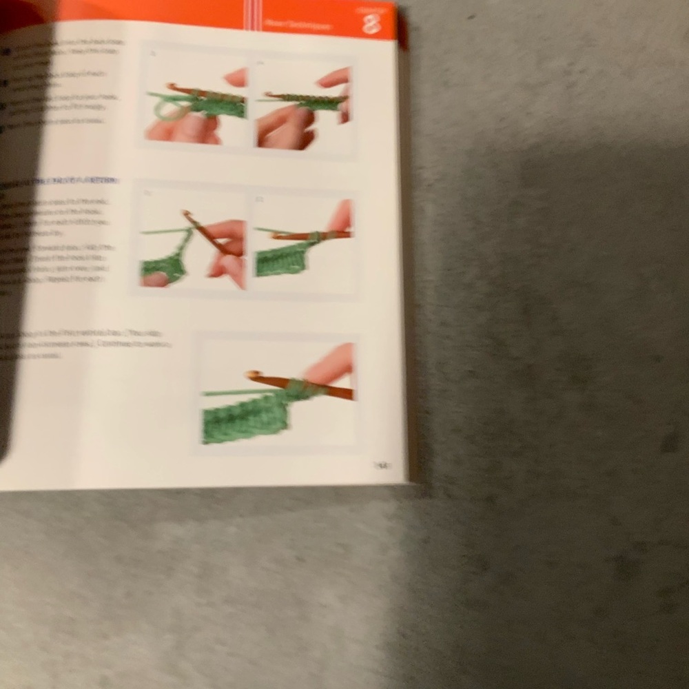 Teach Yourself Visually Crochet 2nd Edition Klein & Werker - Picture 3 of 11
